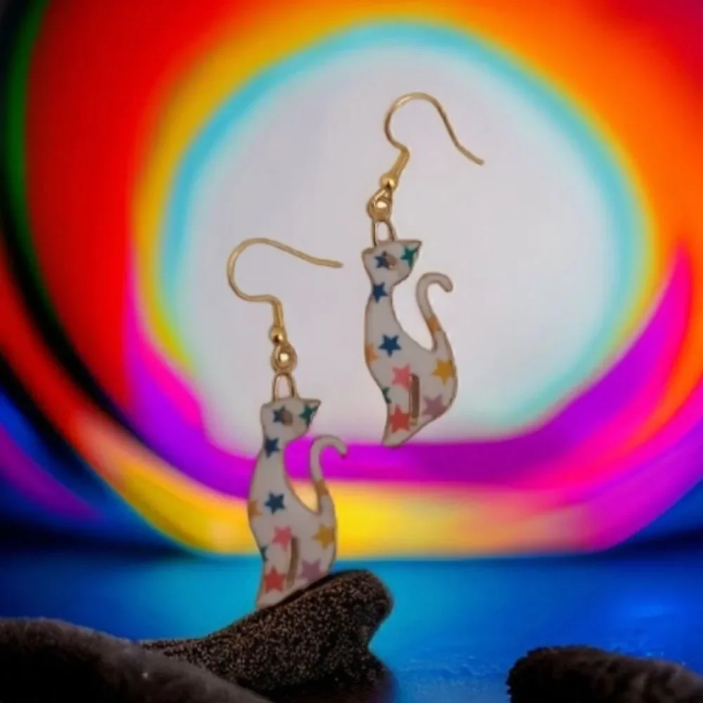Cat Design Colorful Stars Pattern Kitty Earrings - Picture 7 of 7